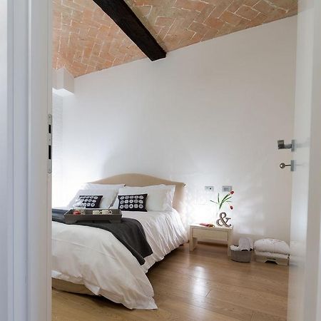 Emilia Suite Modena Exterior foto